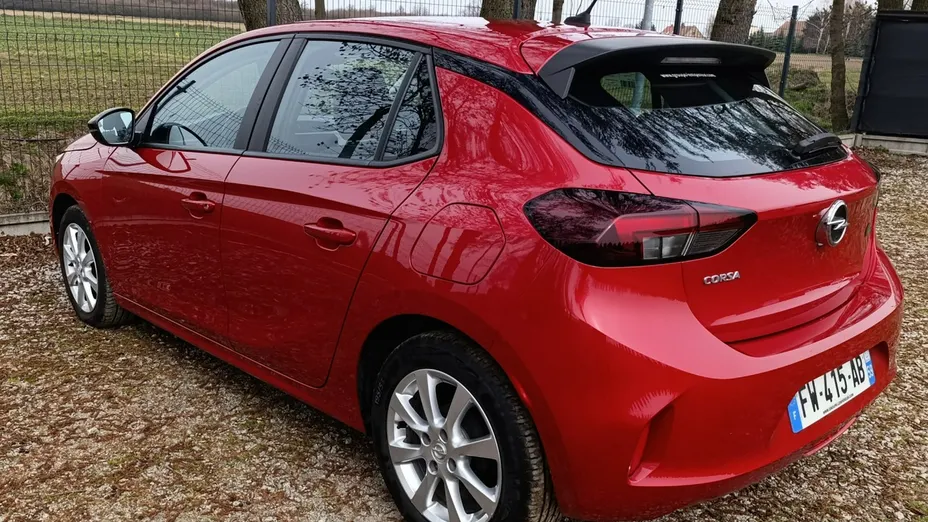 OPEL Corsa -