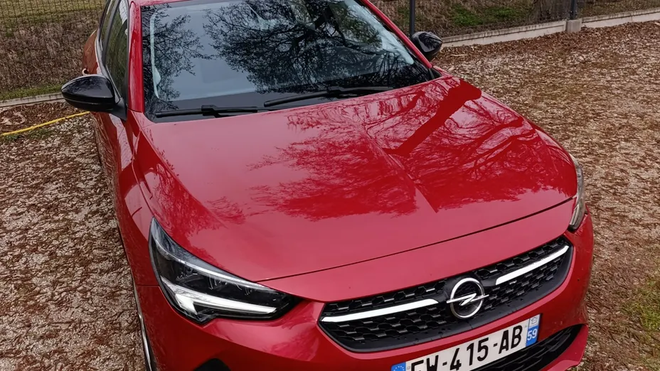 OPEL Corsa -