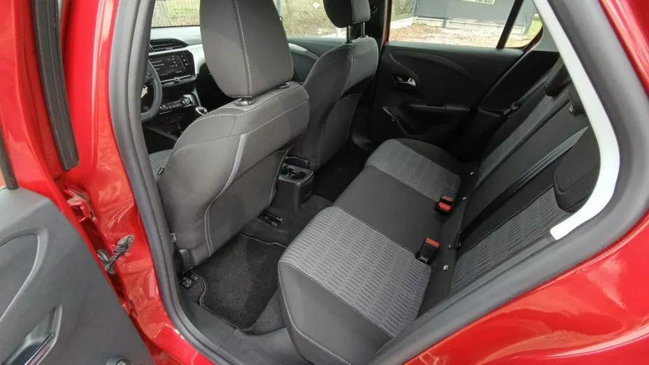 OPEL Corsa -