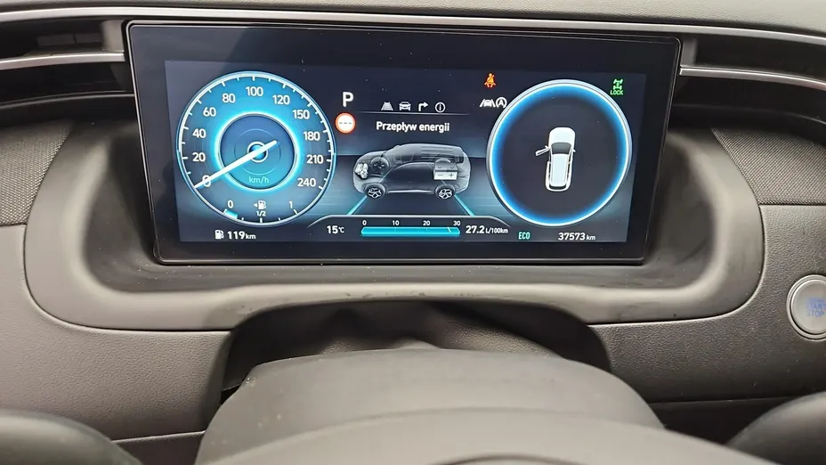 HYUNDAI Tucson -