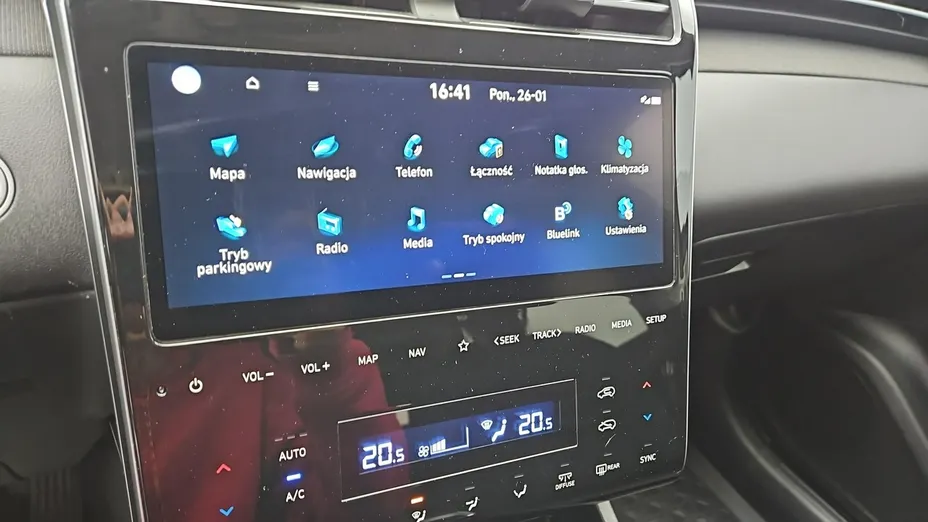 HYUNDAI Tucson -
