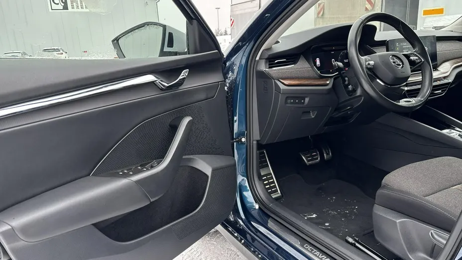 SKODA Octavia -