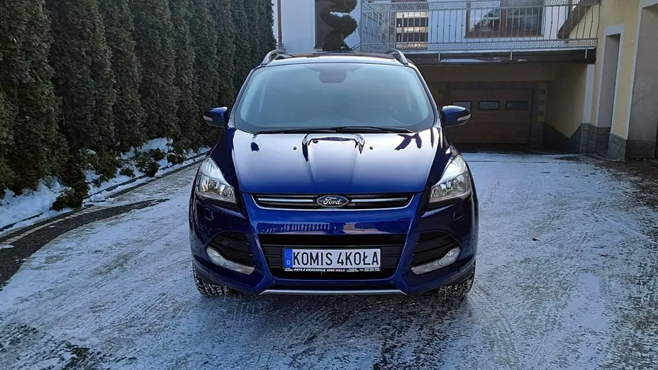 FORD Kuga -
