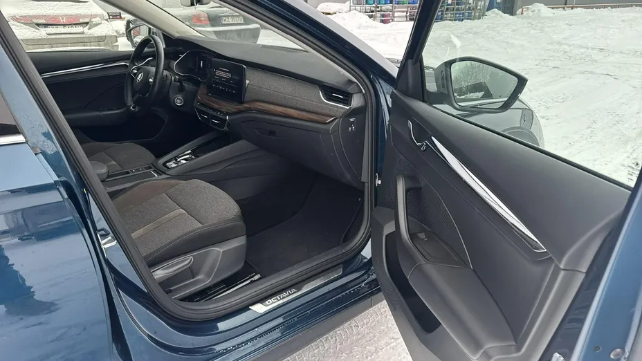 SKODA Octavia -