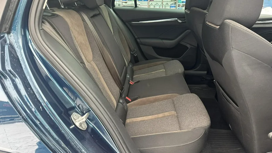 SKODA Octavia -