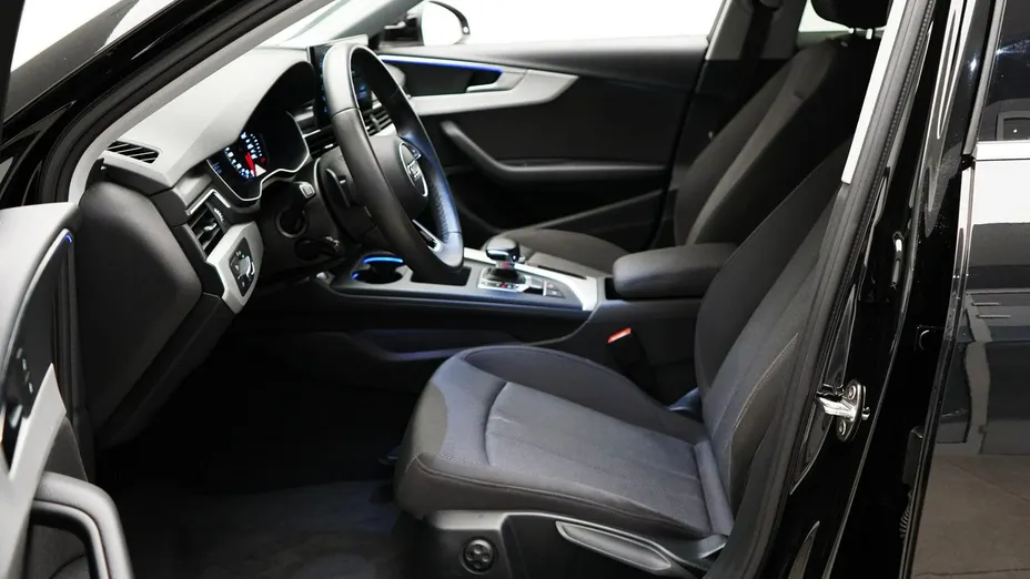 AUDI A4 A4 35 TFSI mHEV S Line S tronic