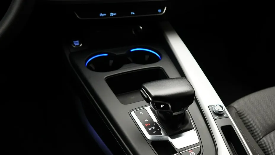 AUDI A4 A4 35 TFSI mHEV S Line S tronic