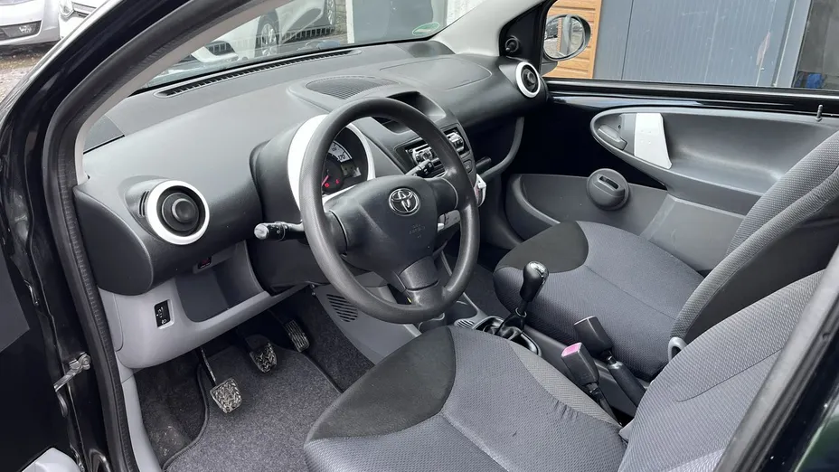 TOYOTA Aygo -