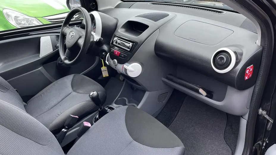 TOYOTA Aygo -