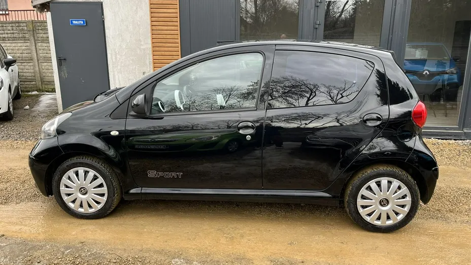 TOYOTA Aygo -