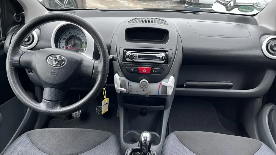 TOYOTA Aygo -