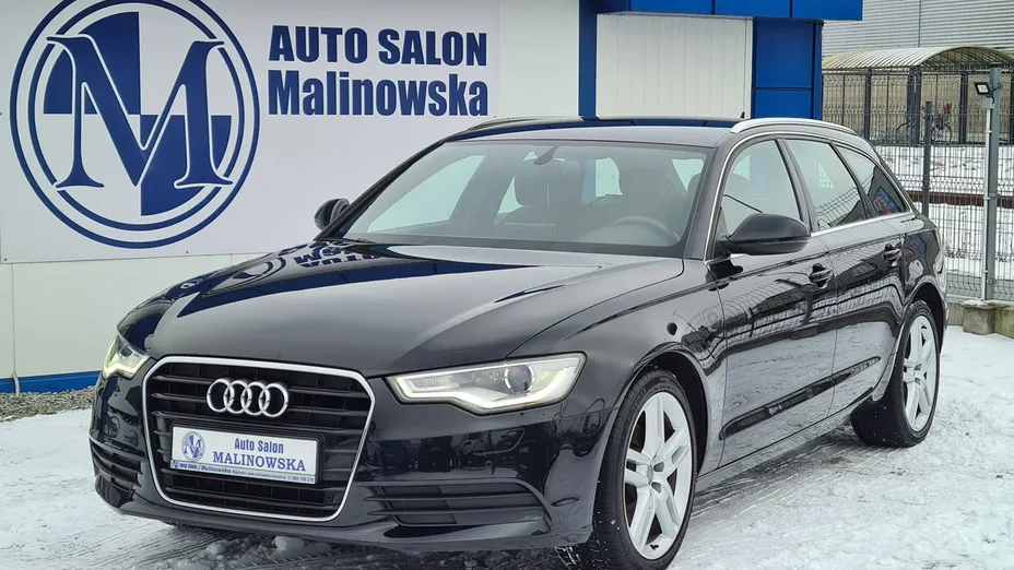 AUDI A6 -