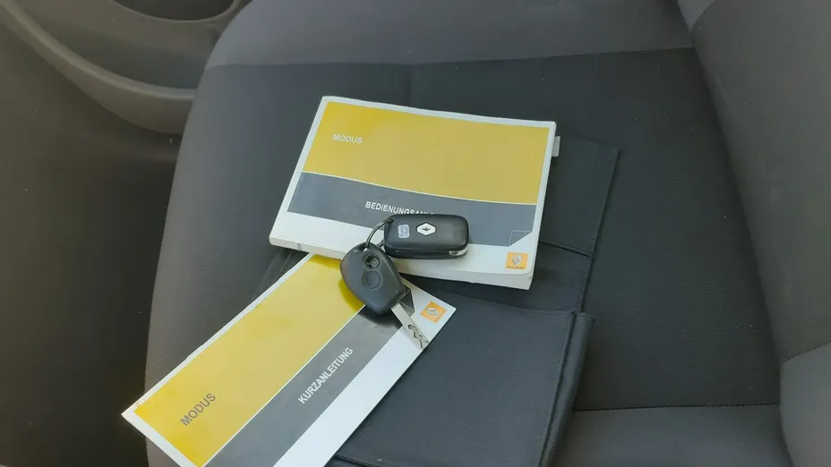 RENAULT Modus -