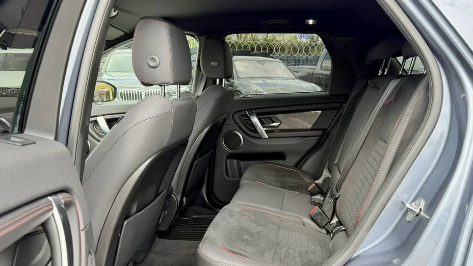 LAND ROVER Discovery Sport -