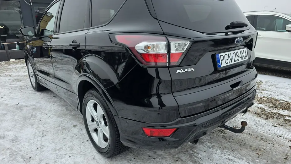 FORD Kuga -