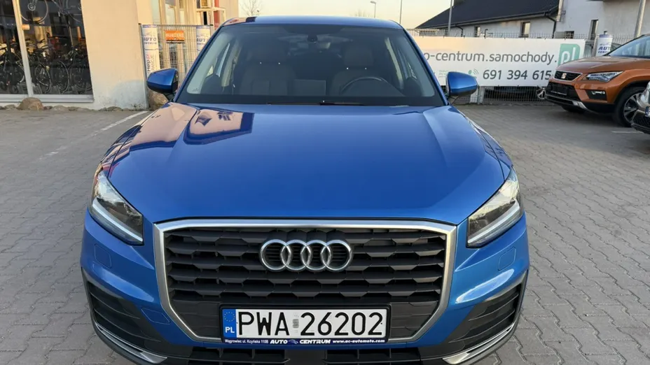 AUDI Q2 -