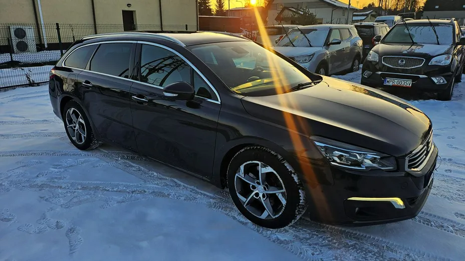 PEUGEOT 508 -