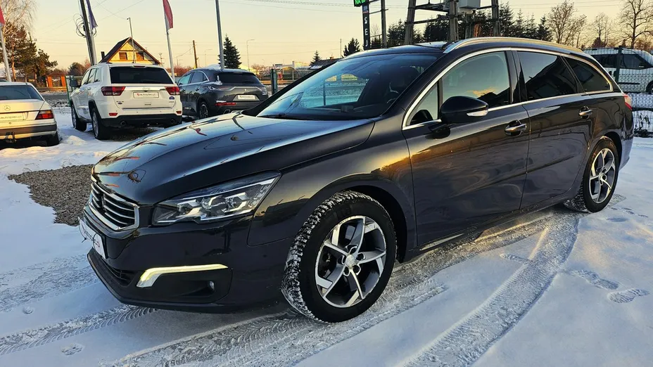 PEUGEOT 508 -