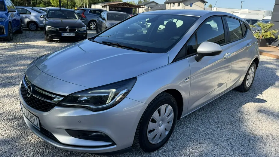 OPEL Astra -