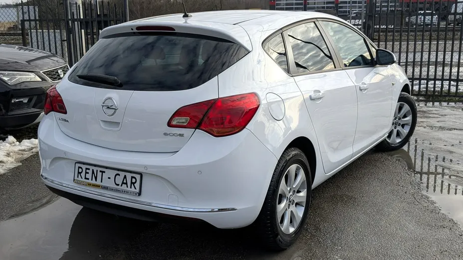 OPEL Astra -