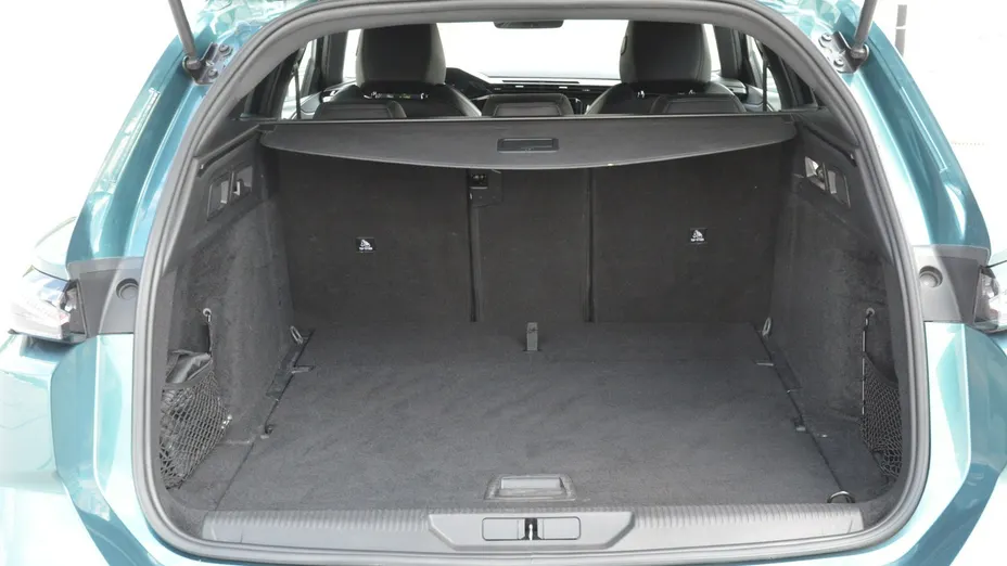 PEUGEOT 308 -