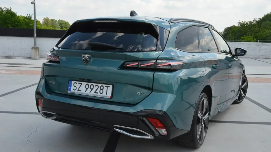 PEUGEOT 308 -