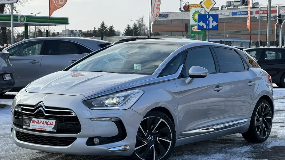 CITROEN DS5 -