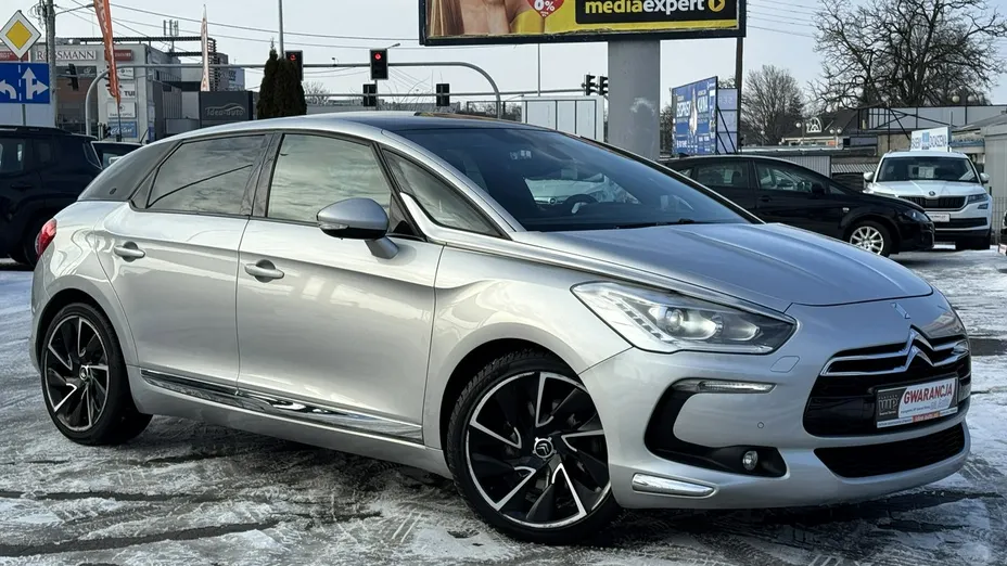 CITROEN DS5 -