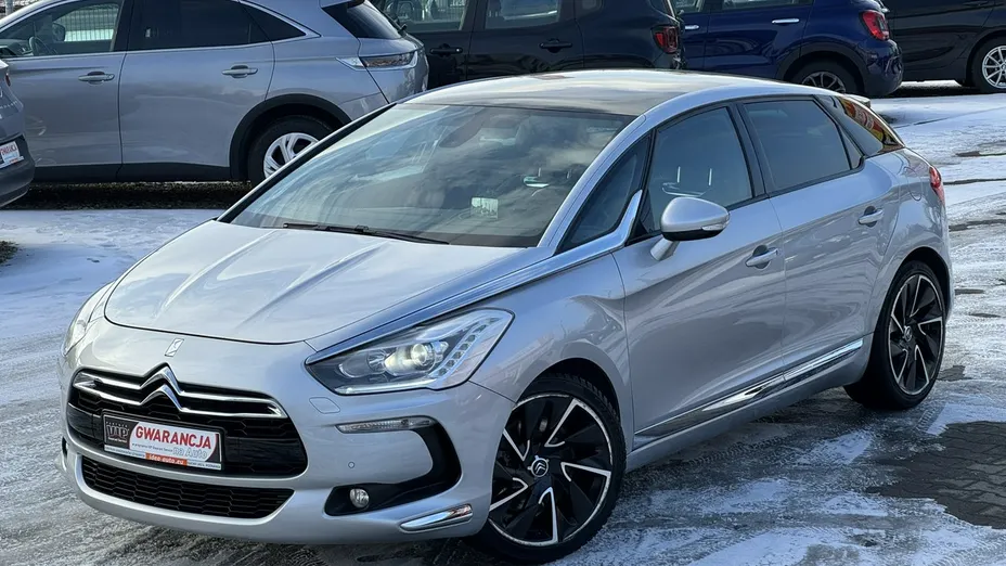CITROEN DS5 -