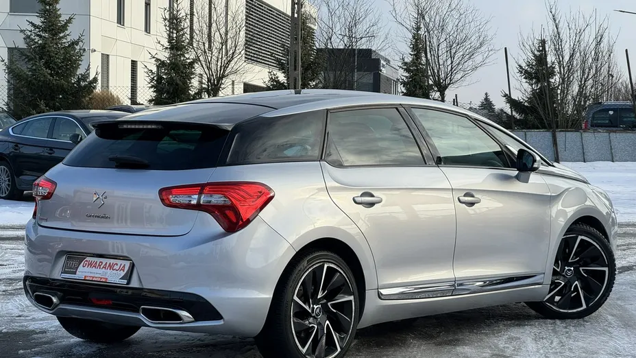 CITROEN DS5 -