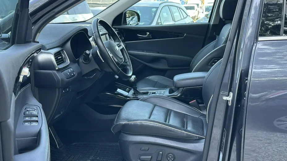 KIA Sorento -