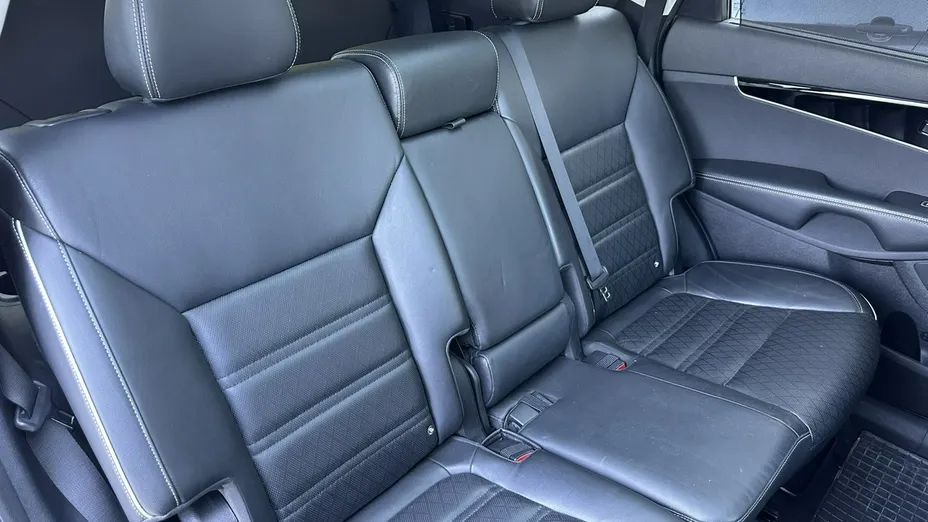 KIA Sorento -