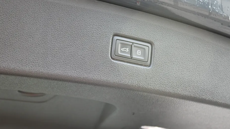 AUDI Q5 -