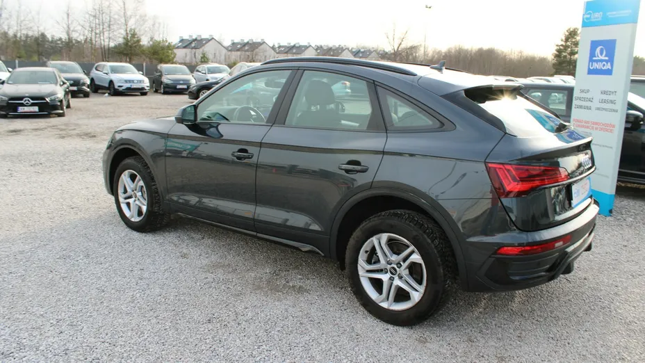 AUDI Q5 -