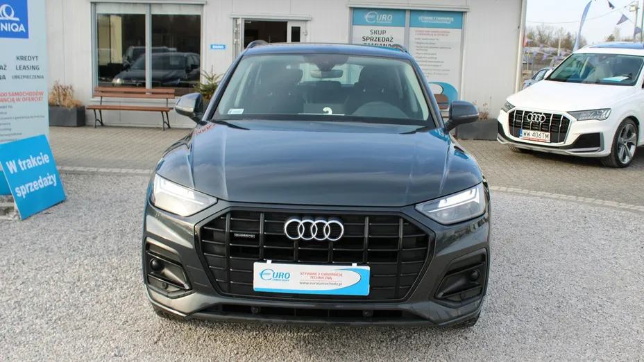 AUDI Q5 -