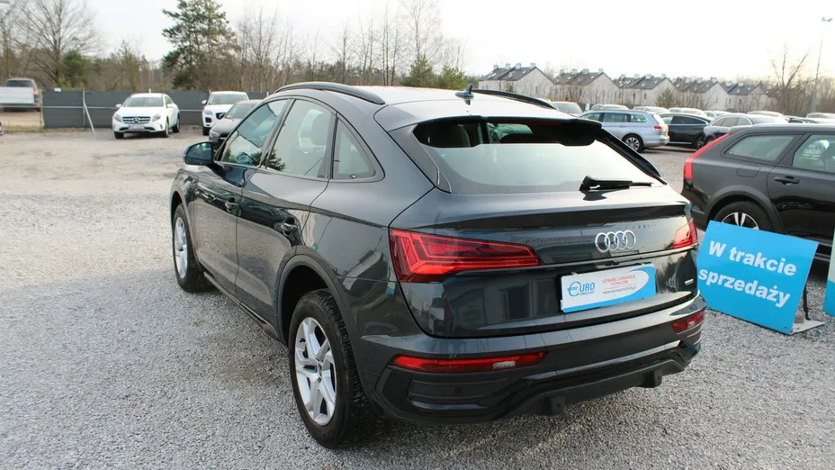 AUDI Q5 -