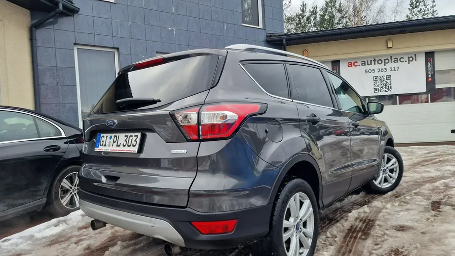FORD Kuga -