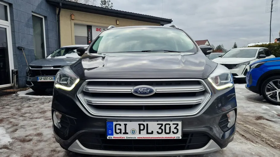 FORD Kuga -