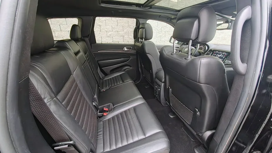 JEEP Grand Cherokee -