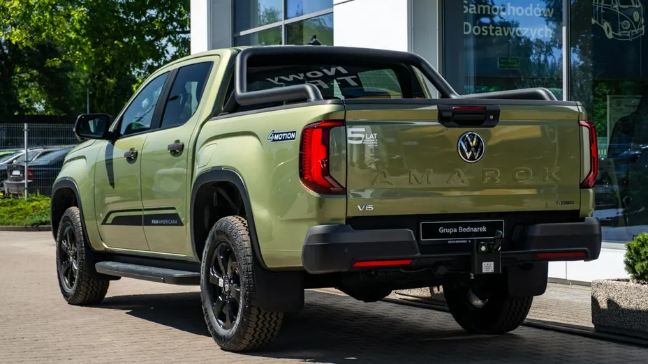 VOLKSWAGEN Amarok -