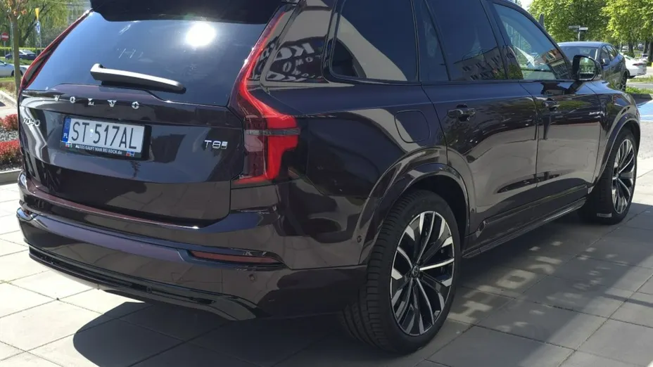 VOLVO XC90 -