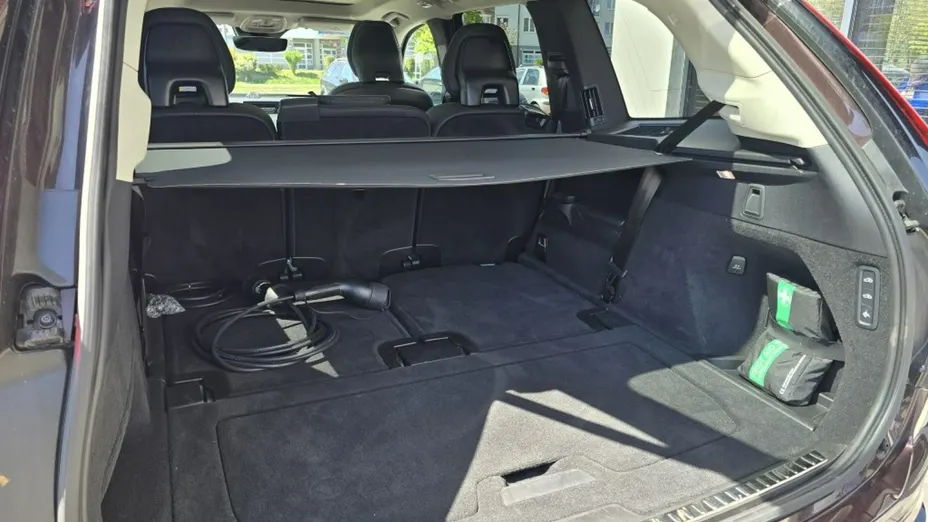 VOLVO XC90 -