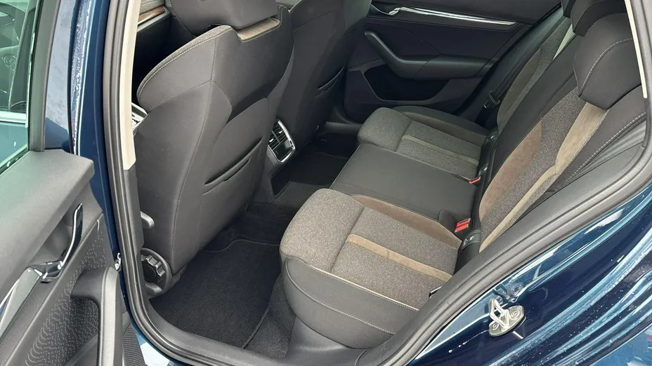 SKODA Octavia -