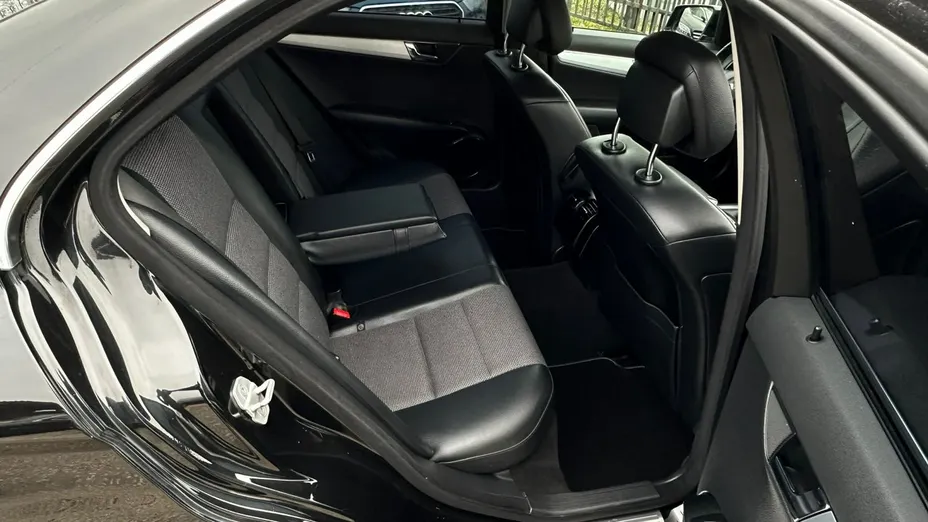 MERCEDES-BENZ C Klasa -