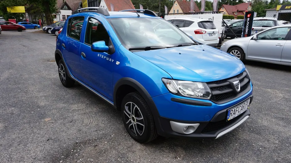 DACIA Sandero -