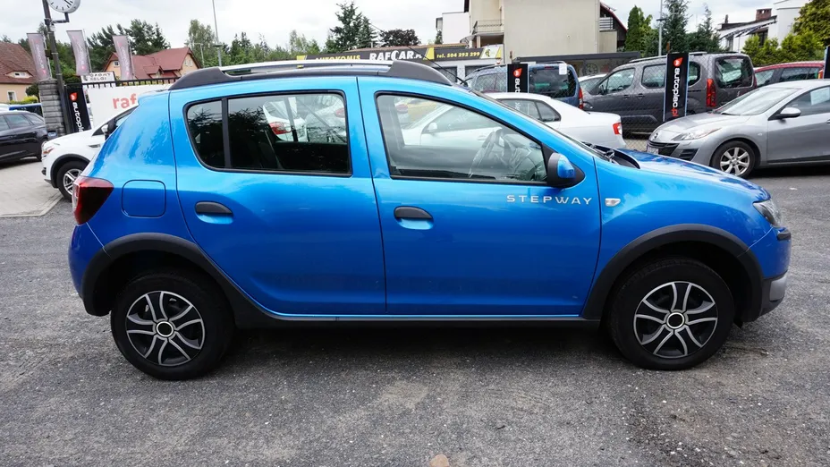 DACIA Sandero -