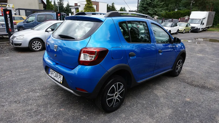 DACIA Sandero -