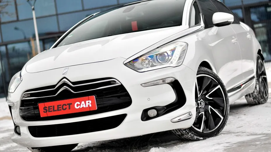 CITROEN DS5 -