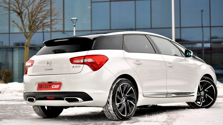 CITROEN DS5 -