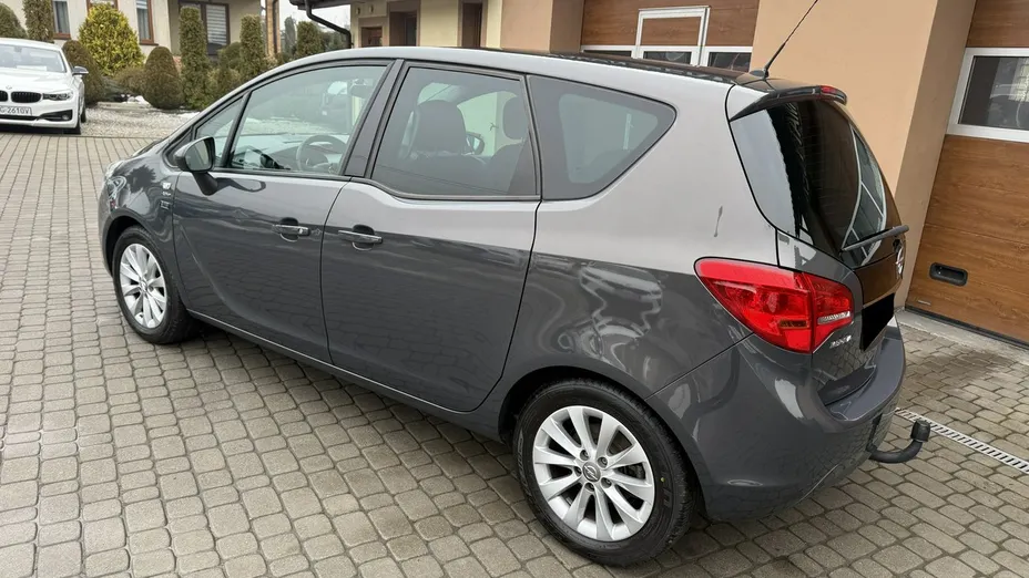OPEL Meriva -